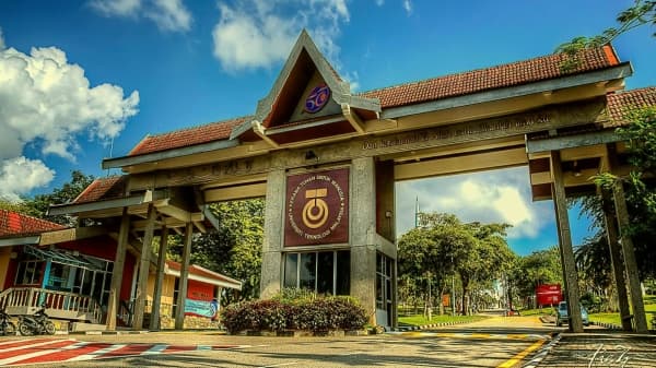 Universiti Teknologi Malaysia UTM