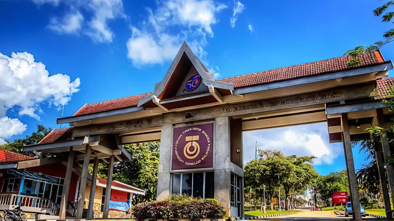 Universiti Teknologi Malaysia UTM
